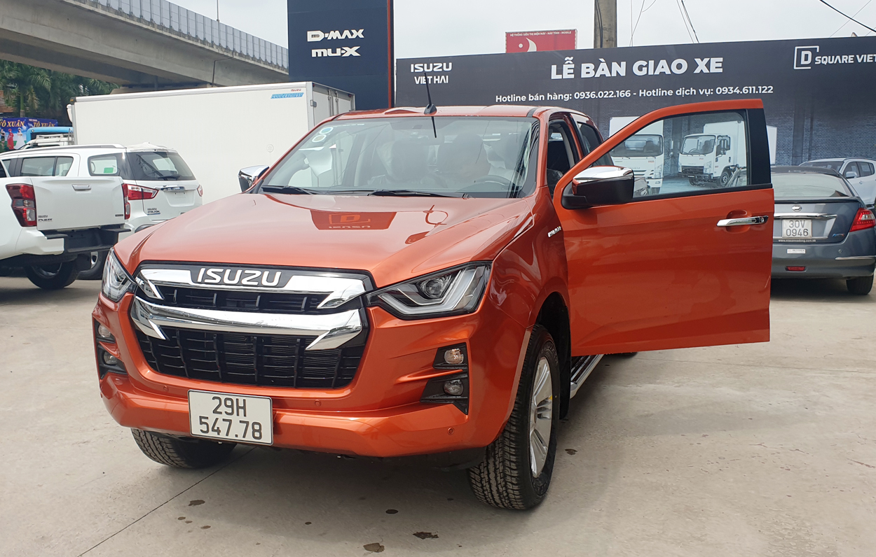 isuzu dmax 2022 số sàn