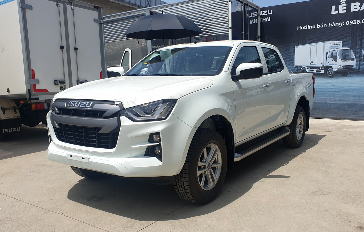 isuzu dmax 2022 số sàn