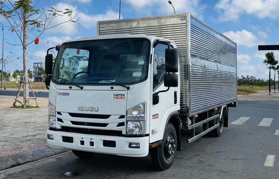 xe tải isuzu npr 400