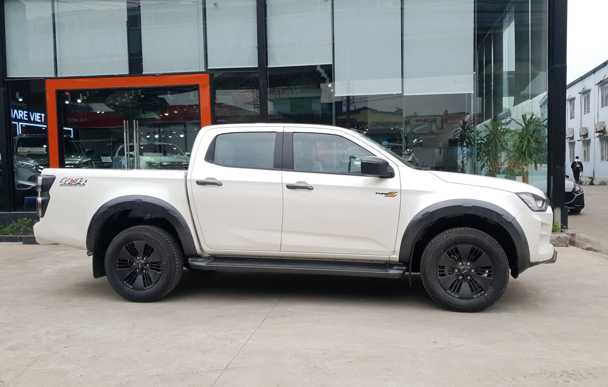 isuzu dmax 2022 type z