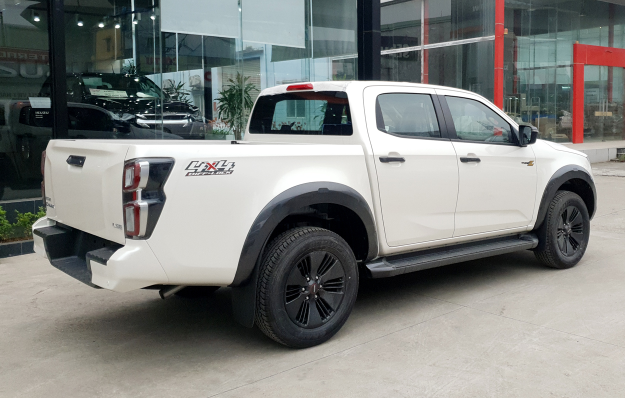 isuzu dmax 2022 type z