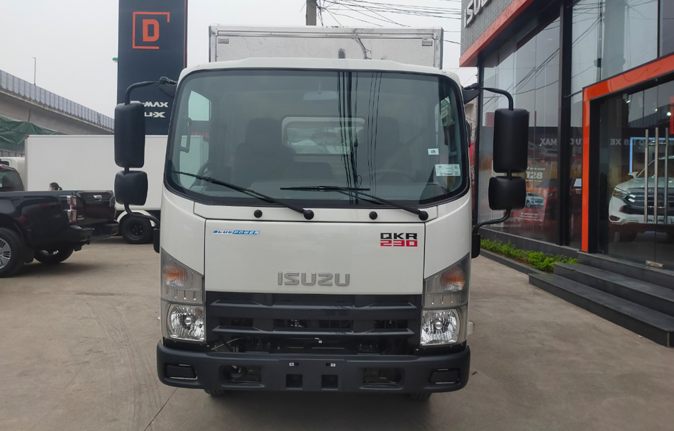 xe tải isuzu qkr 230 thùng kín