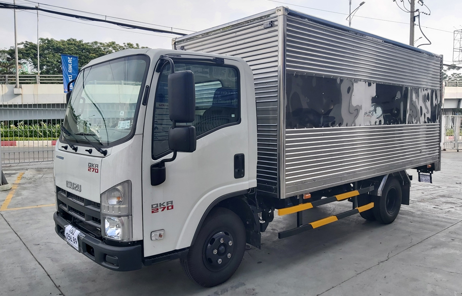 xe tải isuzu qkr 270 thùng kín