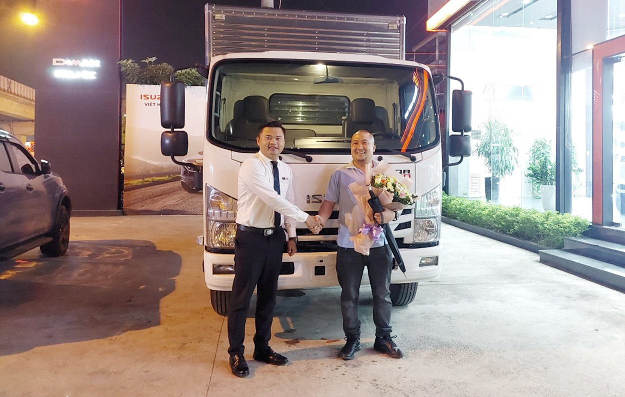 isuzu khuyến mại